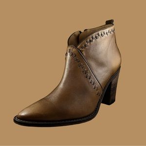 Lucchese Women's Anita BL7060 Western Boots Size 10- Excellent Used Condition